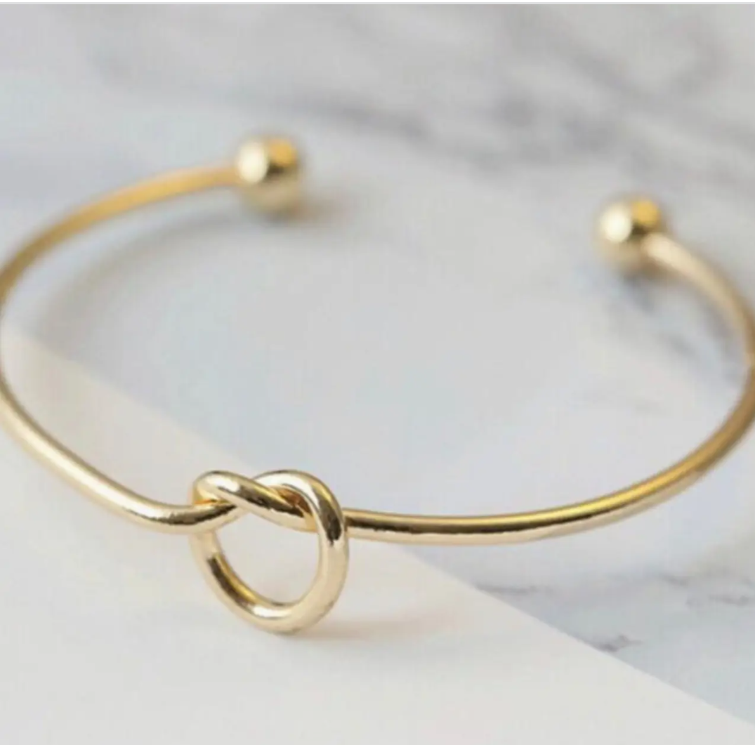 Gold knot bangle